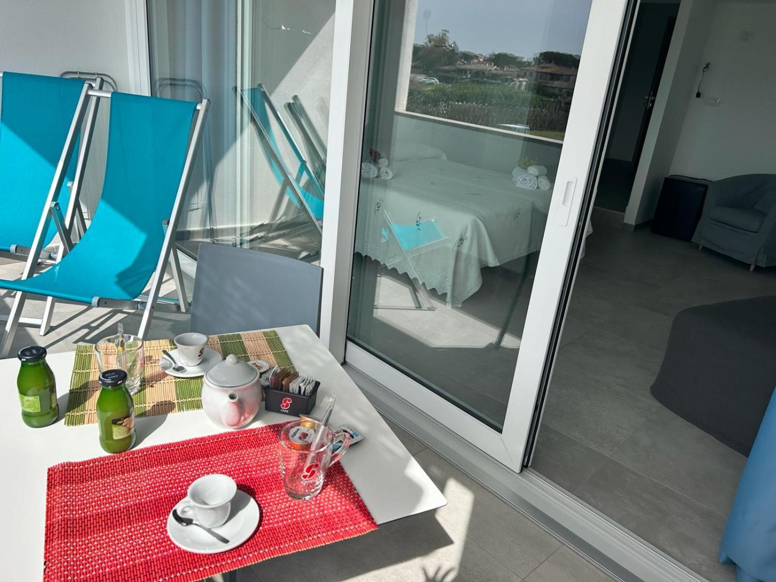 Rooms, Affittacamere Maksim Golfo Aranci Eksteriør billede