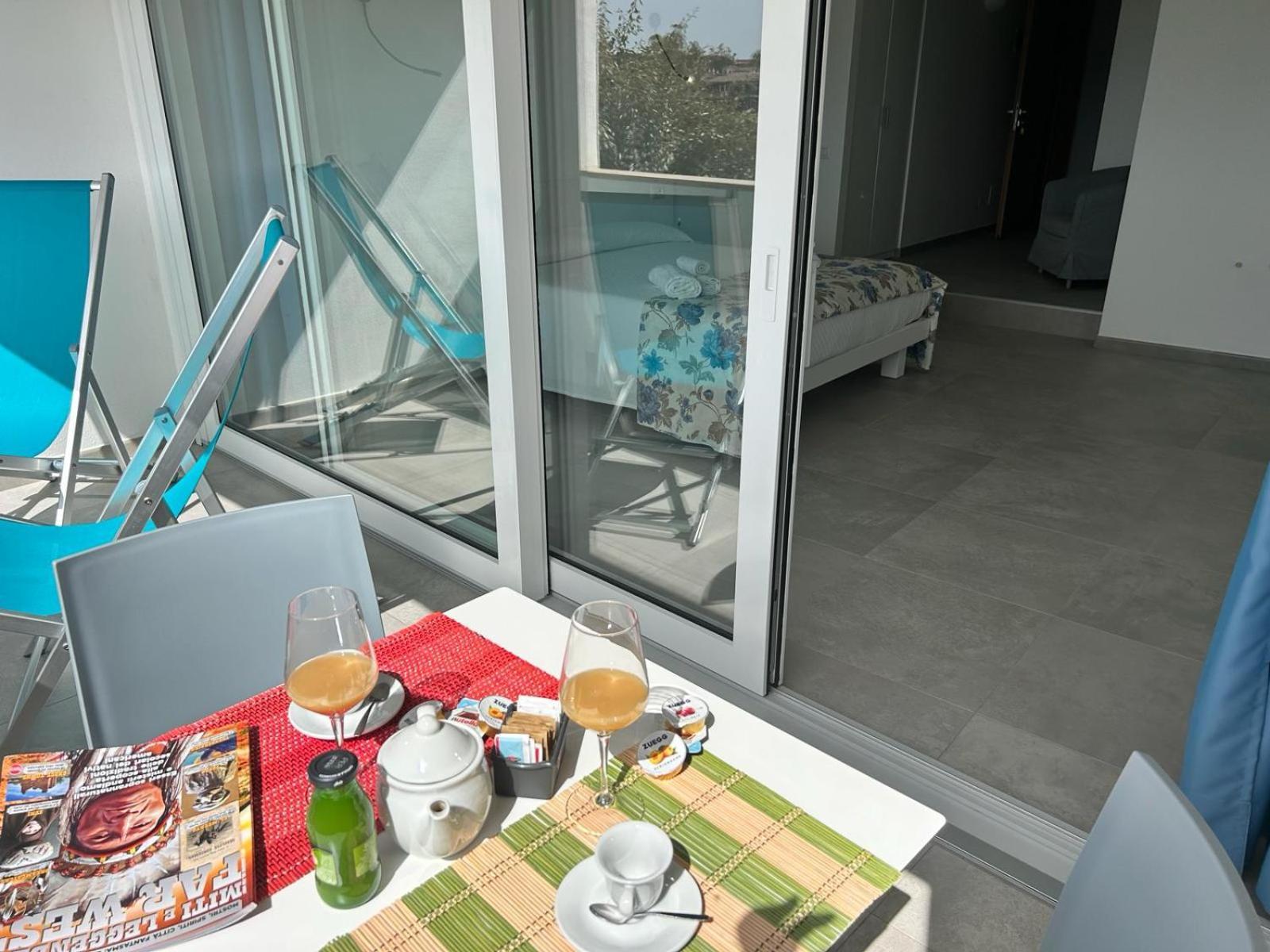 Rooms, Affittacamere Maksim Golfo Aranci Eksteriør billede